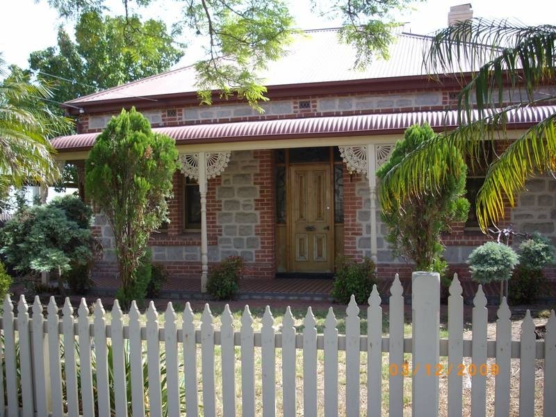 77 Davenport Terrace, Hilton SA 5033