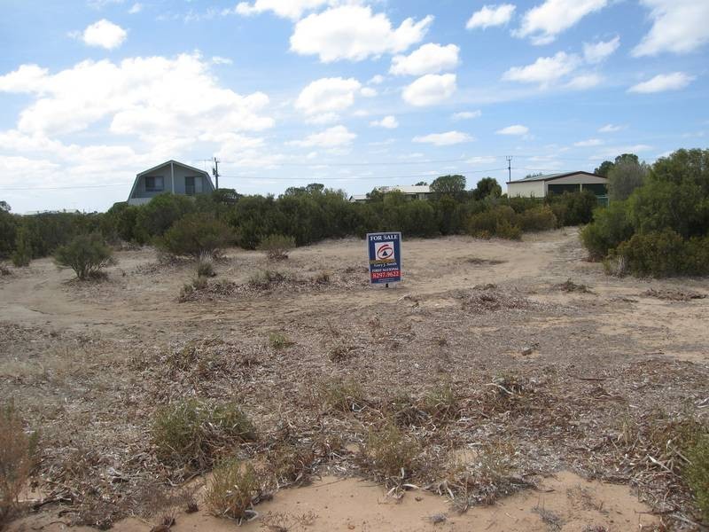 185 The Esplanade, Thompson Beach SA 5501