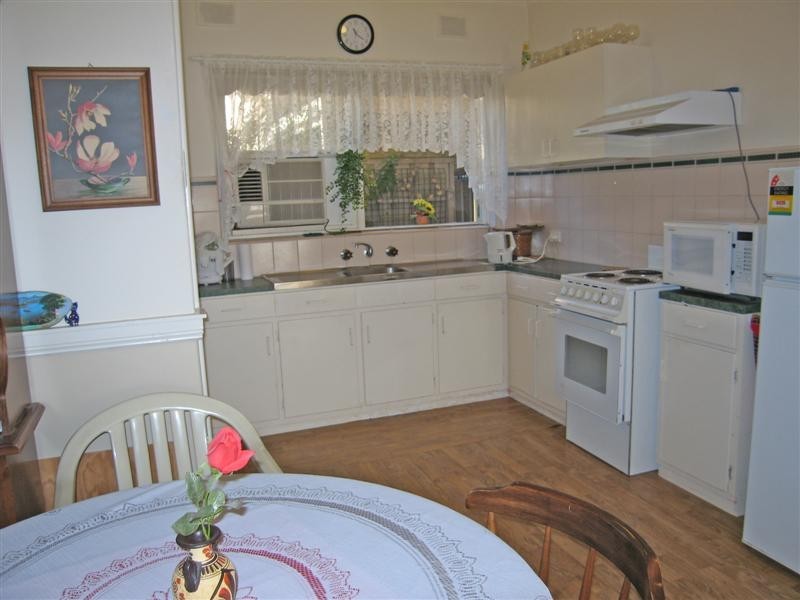 4/39 Aroha Terrace, Black Forest SA 5035