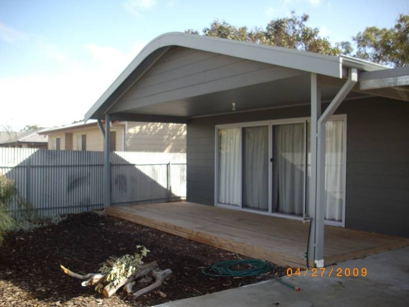 19 Valiant Rd, Port Willunga SA 5173