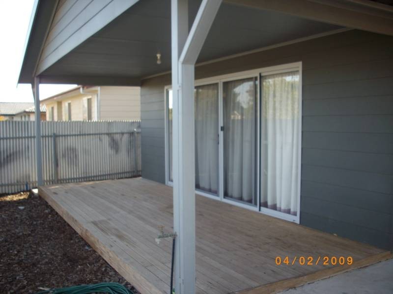 19 Valiant Rd, Port Willunga SA 5173