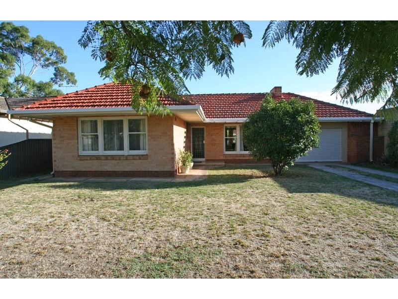 10 Lavinia Street, Hove SA 5048