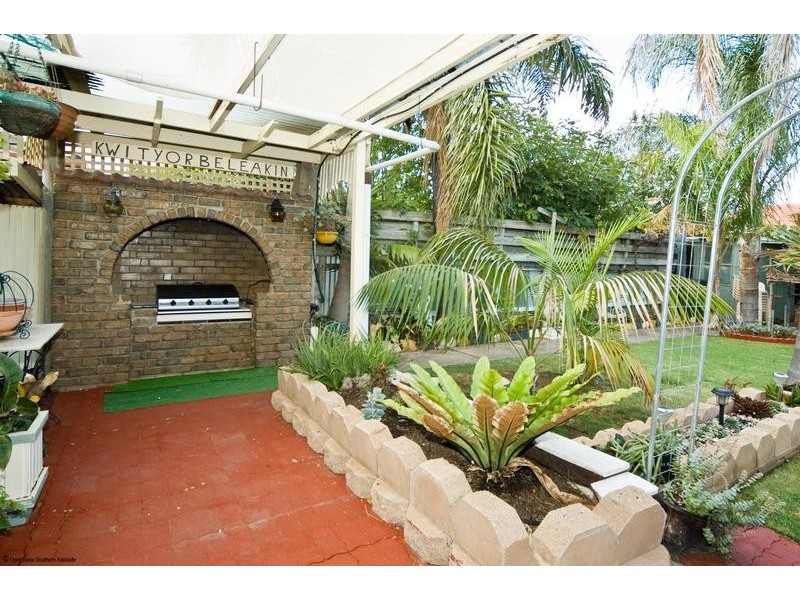 5 Somers Street, North Brighton SA 5048
