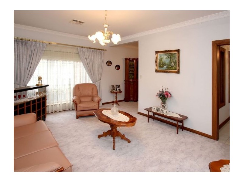 9 Franciscan Avenue, Lockleys SA 5032