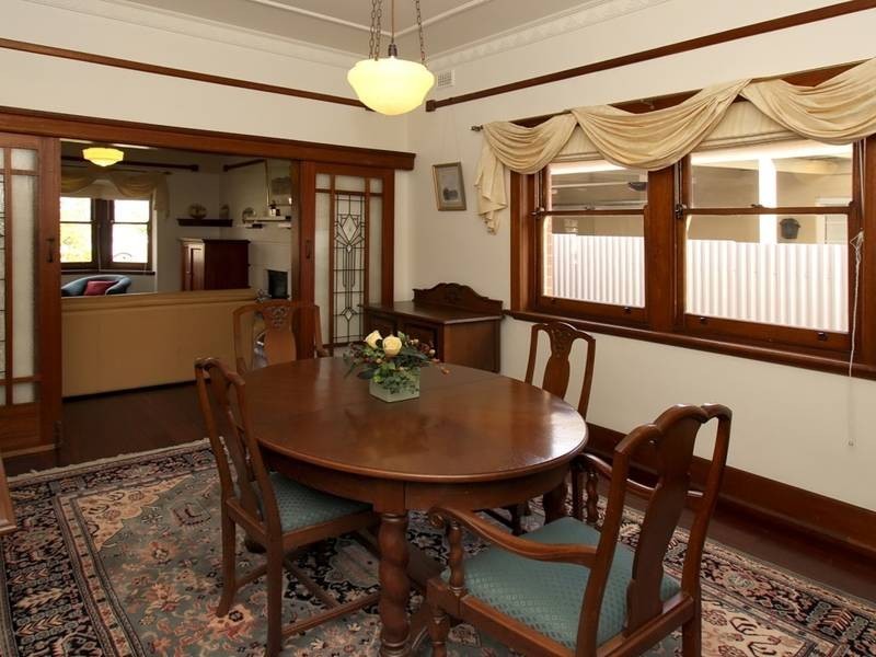 31 St Georges Avenue, Glandore SA 5037