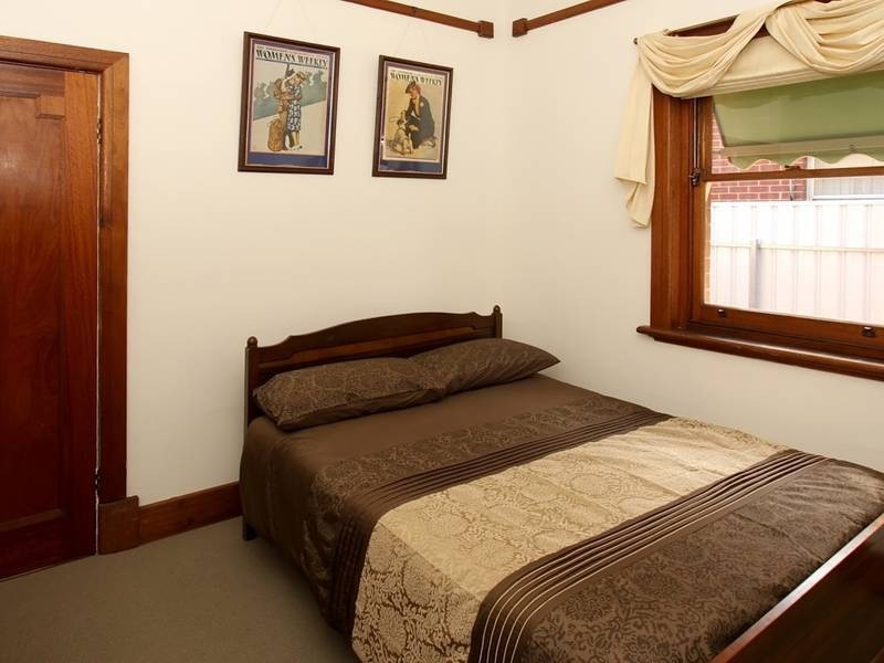 31 St Georges Avenue, Glandore SA 5037