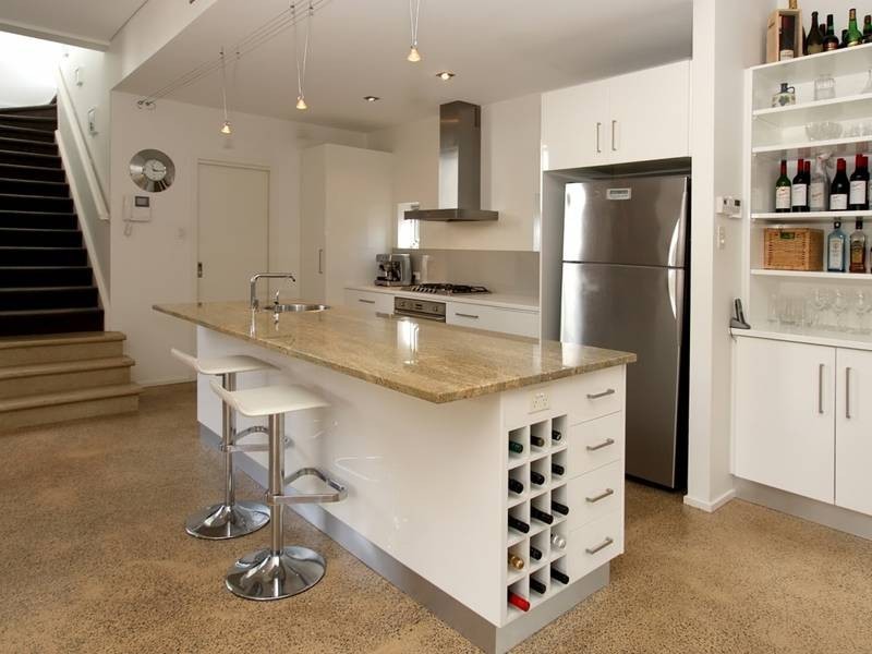 2b Barton Avenue, Kingston Park SA 5049