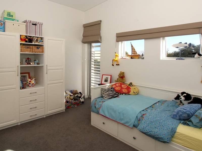 2b Barton Avenue, Kingston Park SA 5049