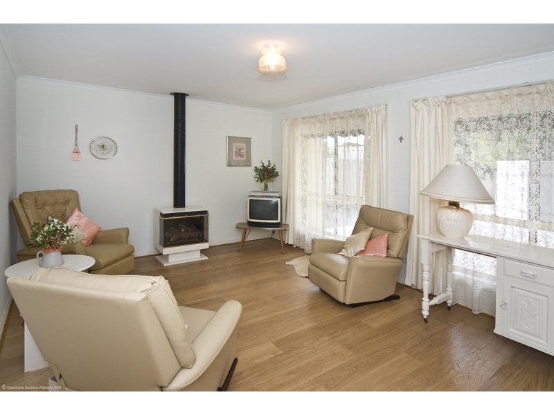 32a Dalkeith Avenue, Dover Gardens SA 5048