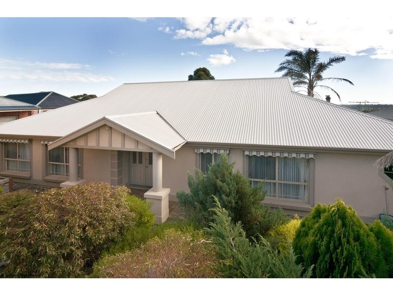 24 Coachwood Drive, Aberfoyle Park SA 5159