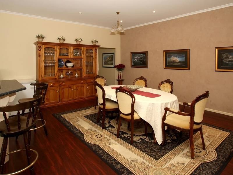 42 Stradbroke Avenue, Plympton Park SA 5038