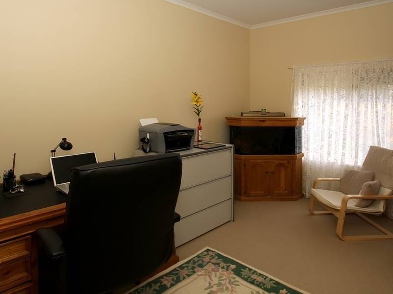 42 Stradbroke Avenue, Plympton Park SA 5038