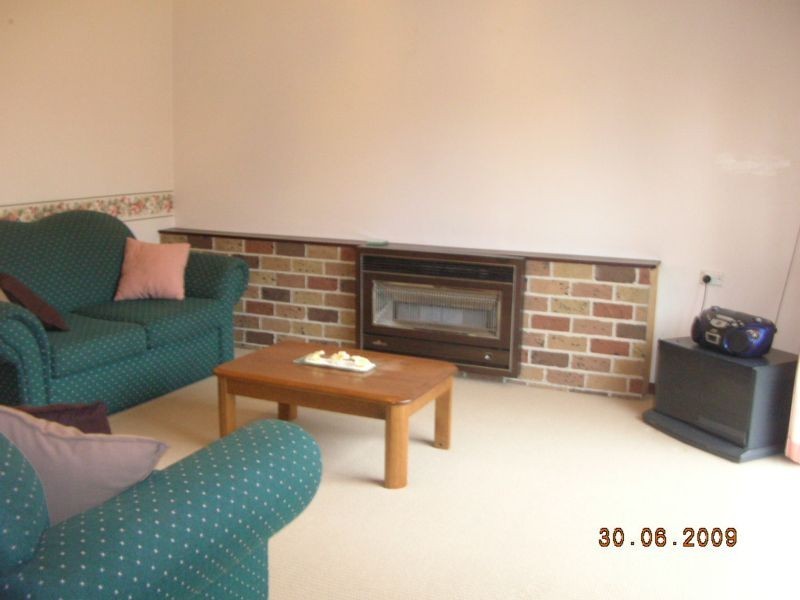 8 Hagen Crescent, Hackham West SA 5163