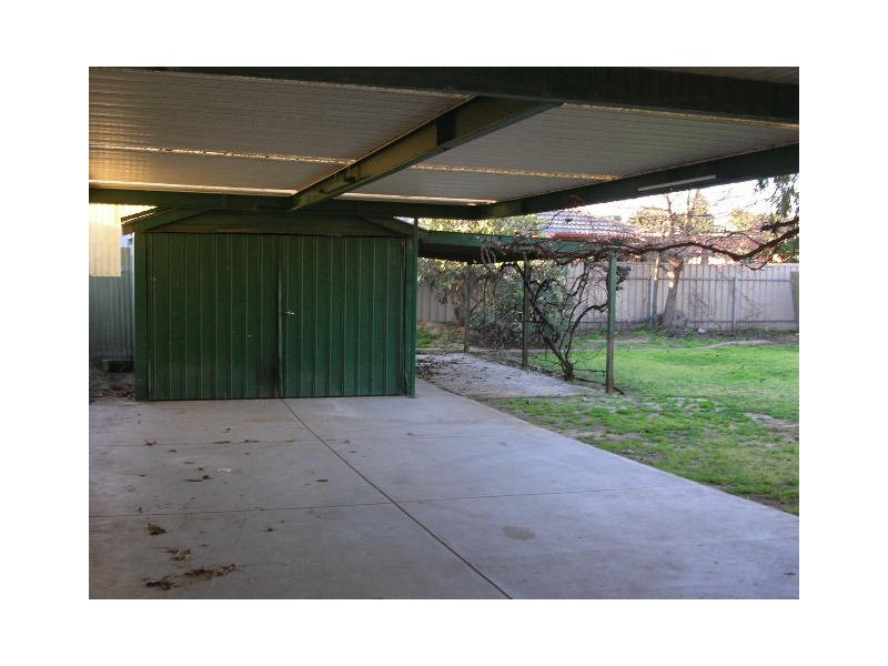 14 Inverell Avenue, North Plympton SA 5037