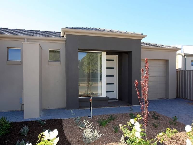 23 Burton Avenue, Park Holme SA 5043