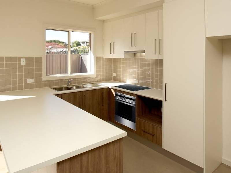 23 Burton Avenue, Park Holme SA 5043