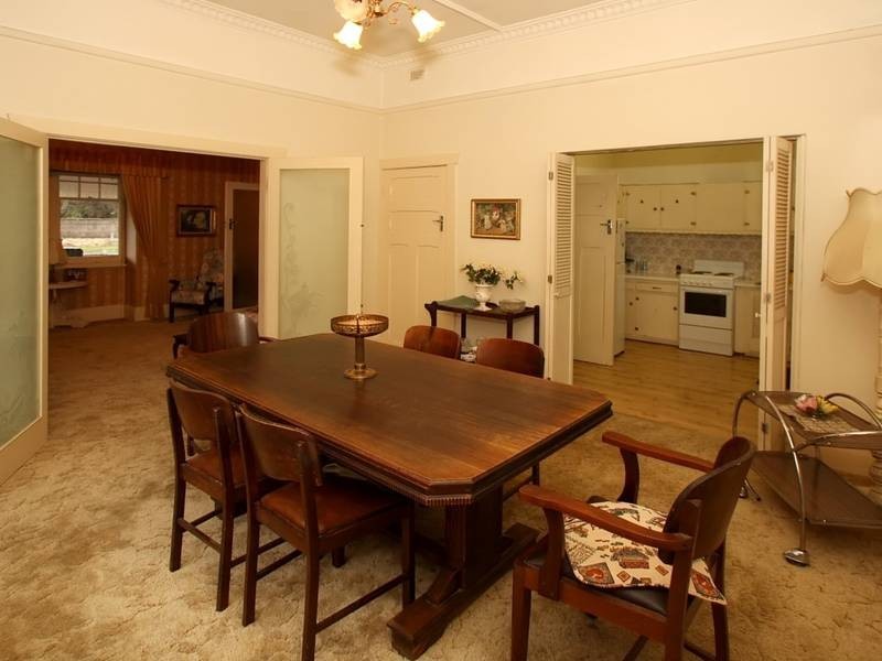 19 Ruthven Avenue, Glandore SA 5037