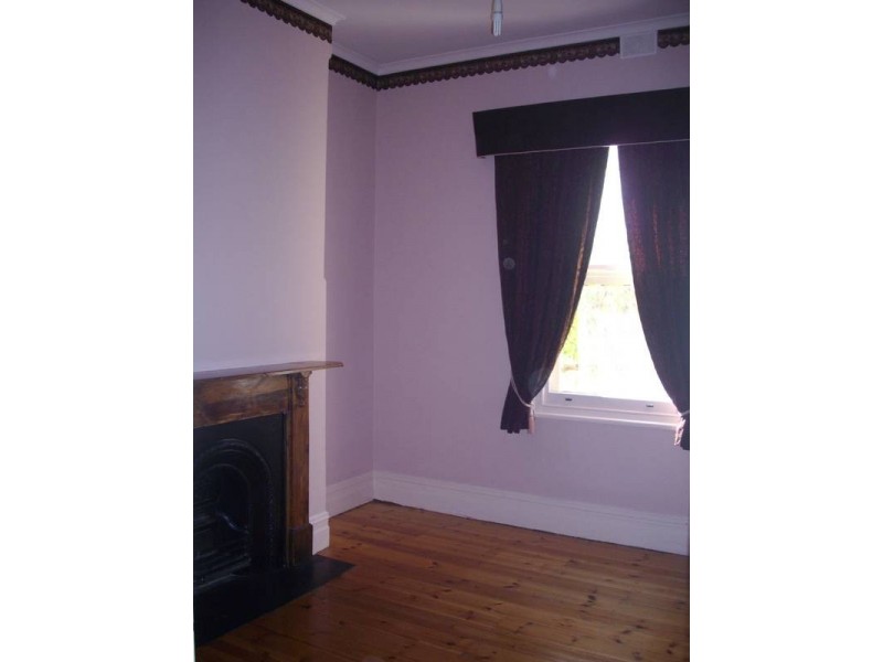 16 Nottingham Cres, Glandore SA 5037