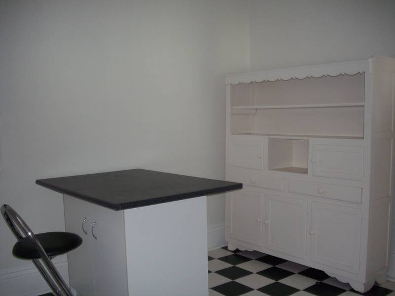 16 Nottingham Cres, Glandore SA 5037