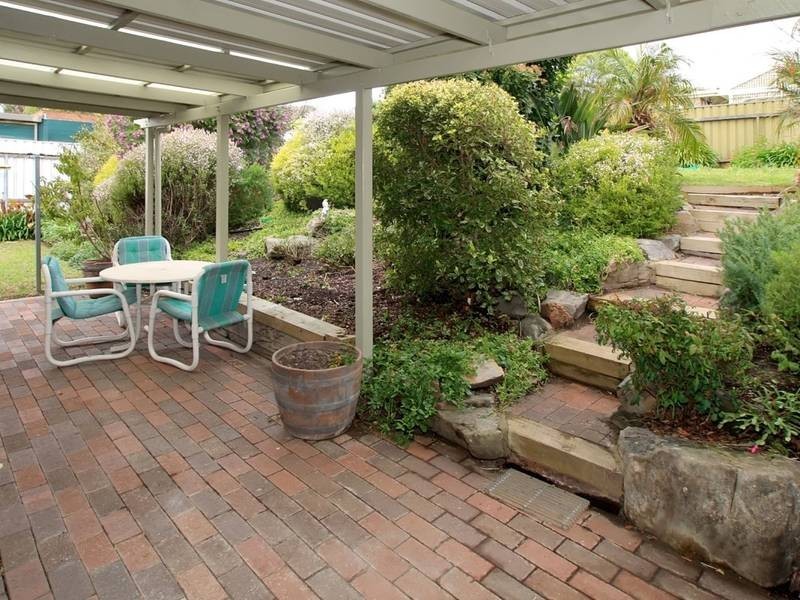 36 Tania Drive, Aberfoyle Park SA 5159