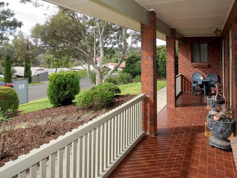 36 Tania Drive, Aberfoyle Park SA 5159