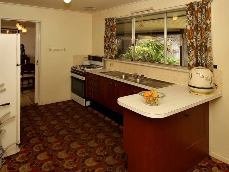 4 Malvern Court, Aberfoyle Park SA 5159