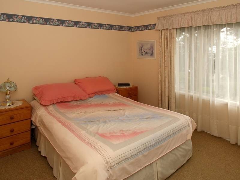 4 Malvern Court, Aberfoyle Park SA 5159