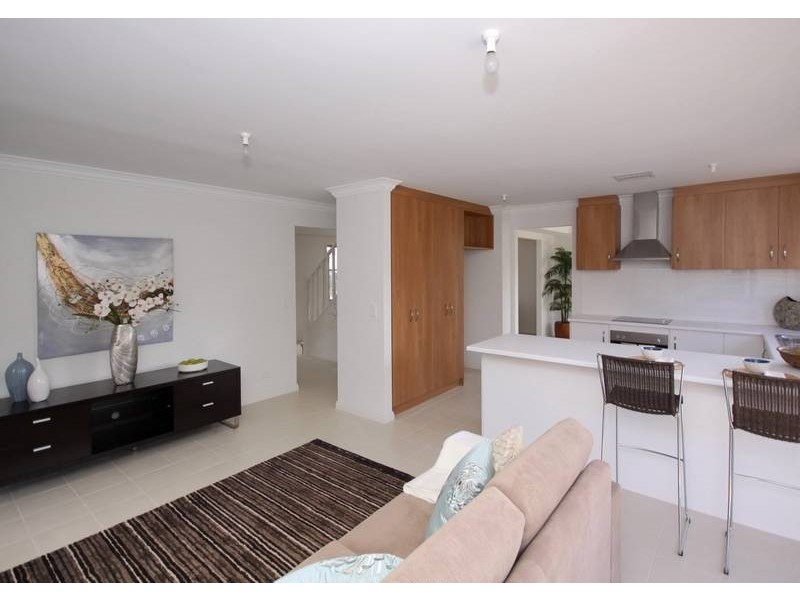 15 Golflands Terrace, Glenelg North SA 5045