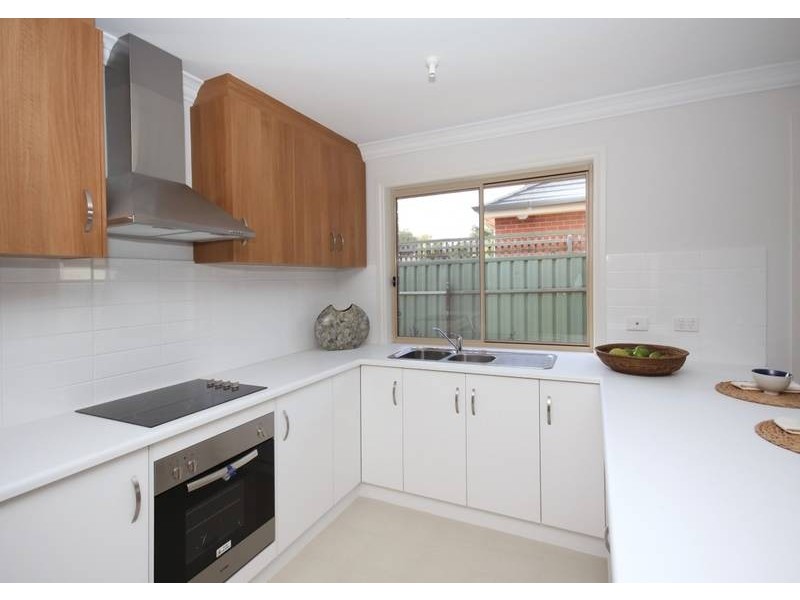 15 Golflands Terrace, Glenelg North SA 5045