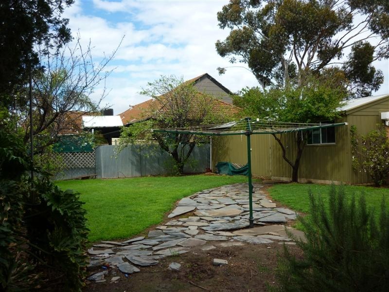 27 Calstock Avenue, Edwardstown SA 5039