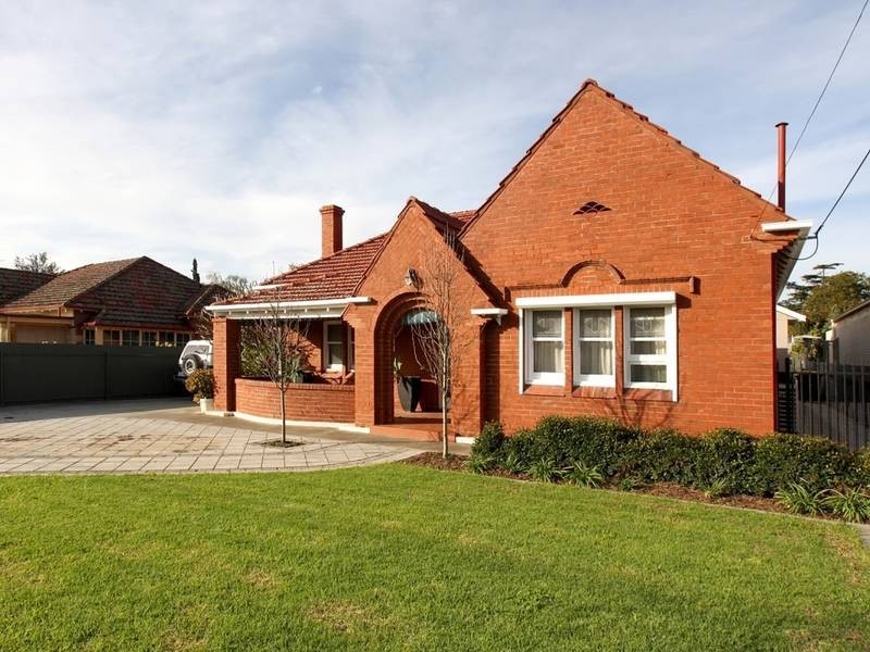 23 Ruthven Avenue, Glandore SA 5037