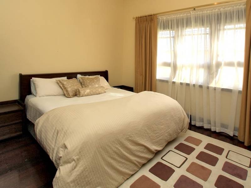 23 Ruthven Avenue, Glandore SA 5037