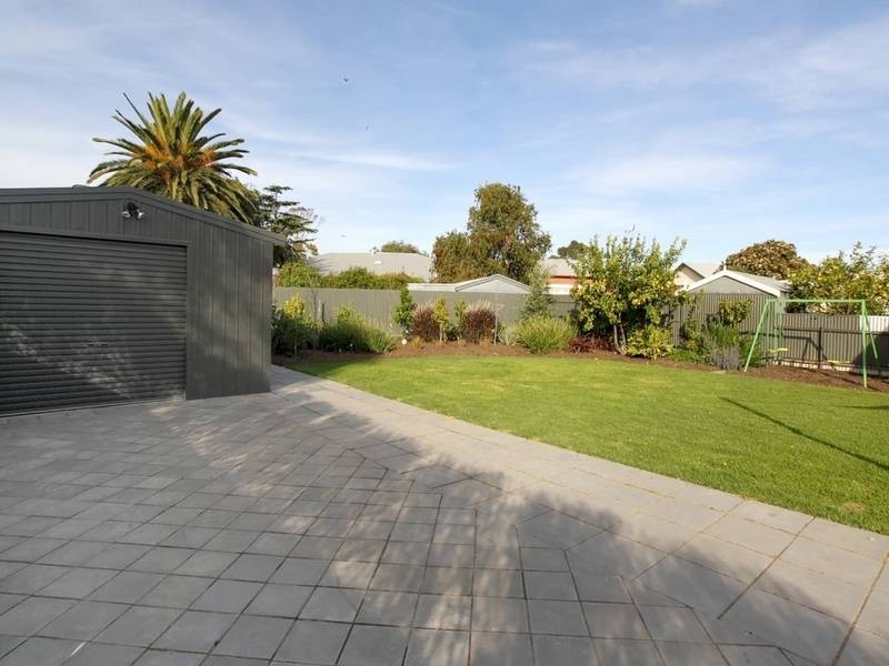 23 Ruthven Avenue, Glandore SA 5037