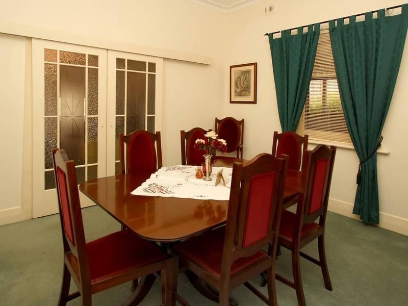 44 Albion Avenue, Glandore SA 5037