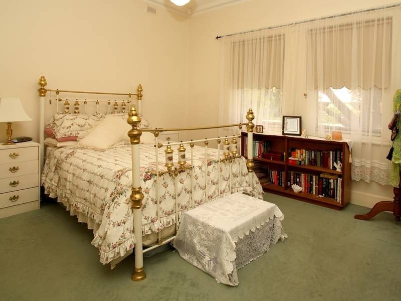 44 Albion Avenue, Glandore SA 5037