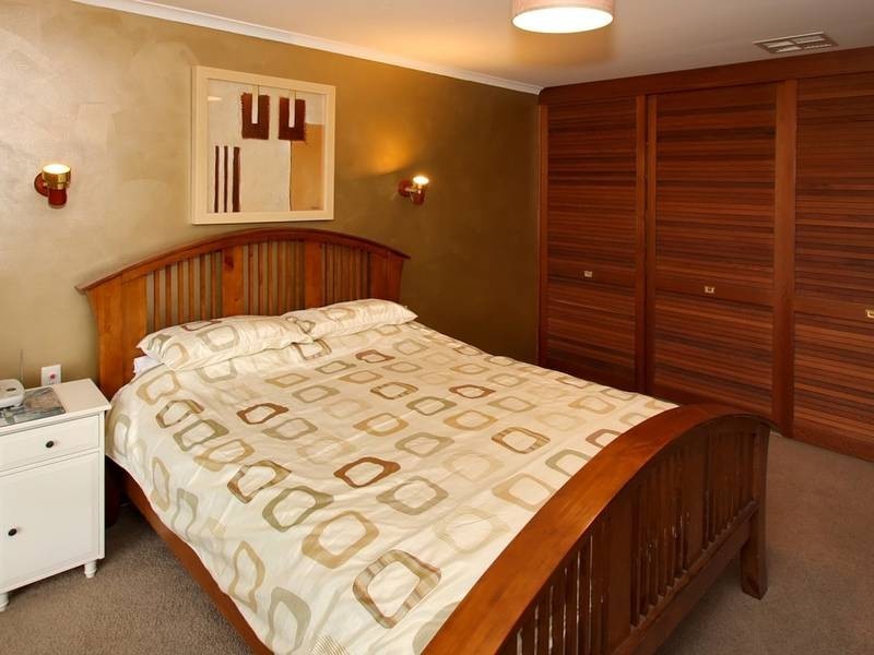 26 Woodlea Drive, Aberfoyle Park SA 5159