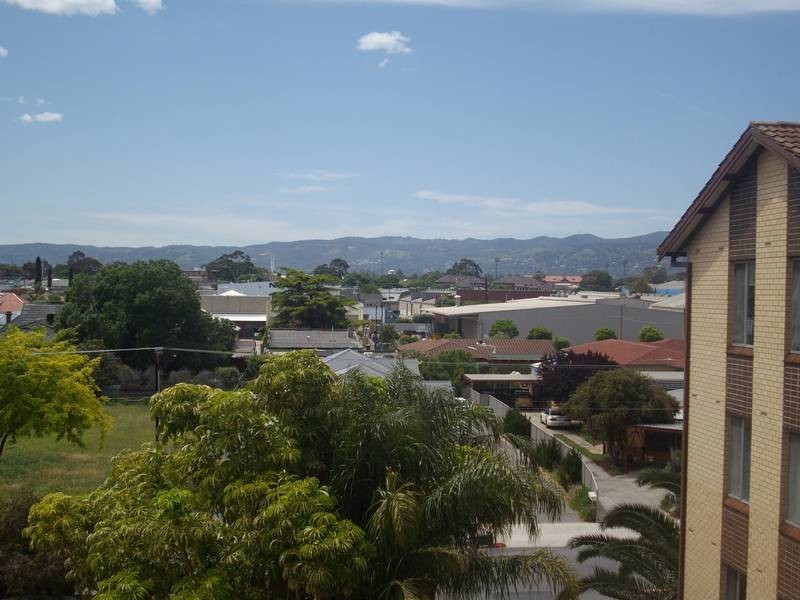 24/40 Chatham Road, Keswick SA 5035