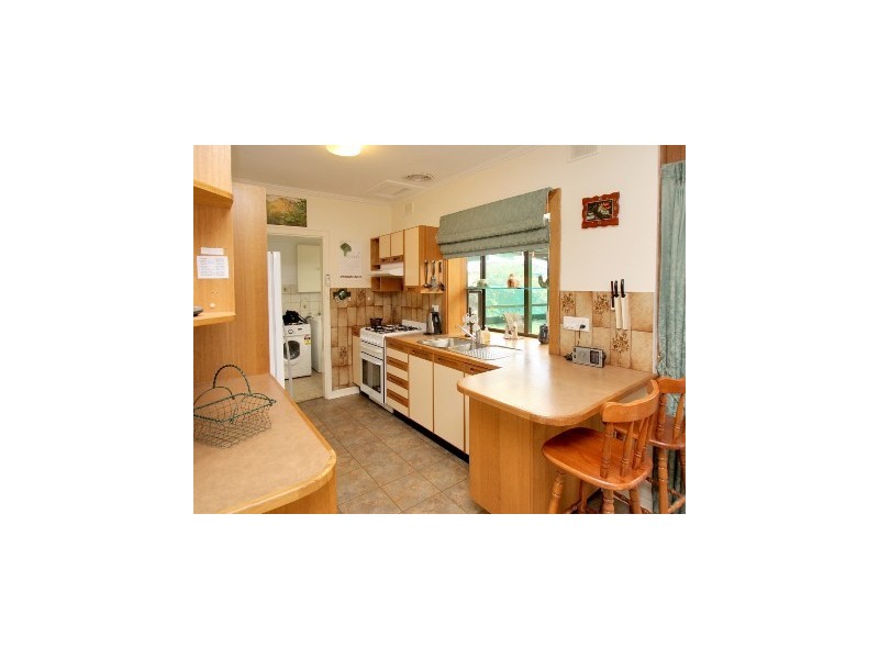 35 Lanark Avenue, Mitchell Park SA 5043