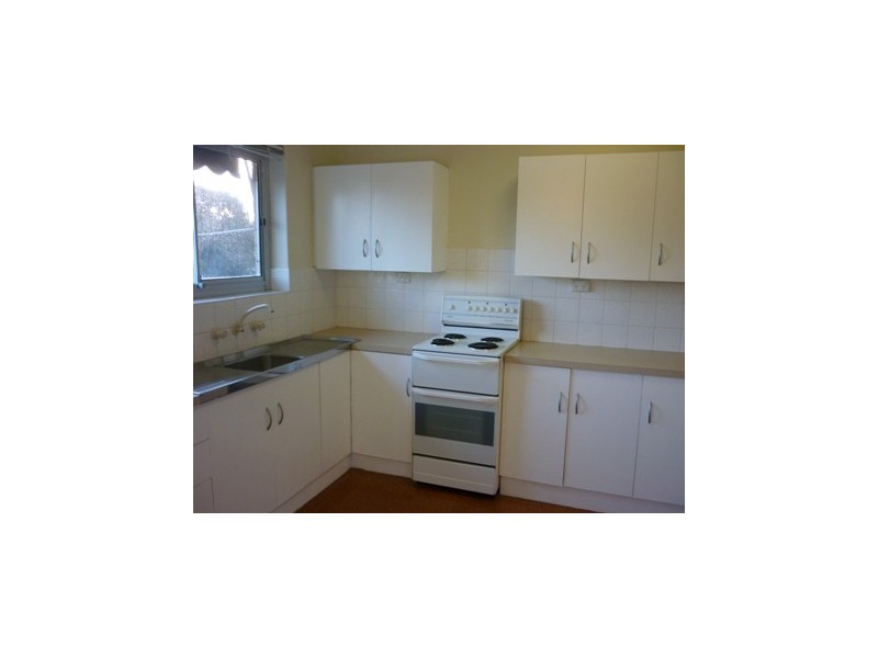 4/64 Military Road, West Beach SA 5024