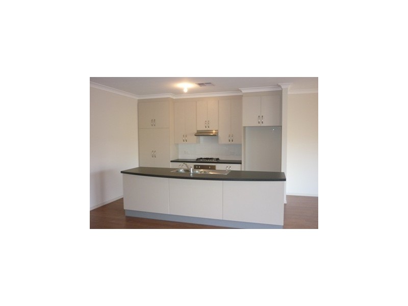 16A Athol Street, Clovelly Park SA 5042