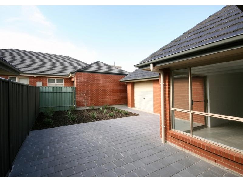 15 Golflands Terrace, Glenelg North SA 5045