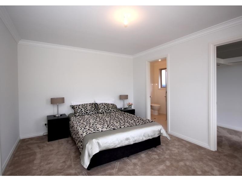 15 Golflands Terrace, Glenelg North SA 5045