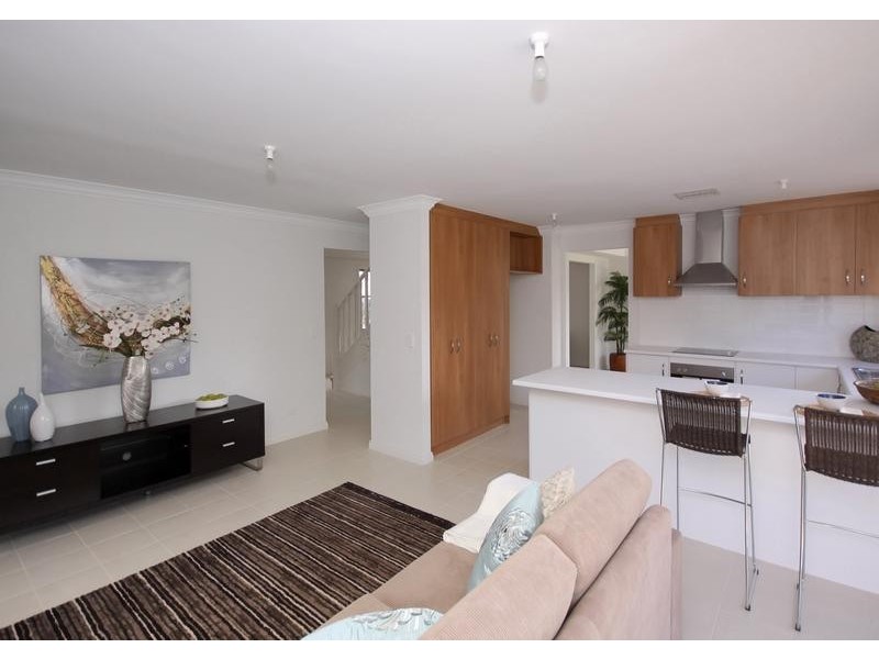 15 Golflands Terrace, Glenelg North SA 5045