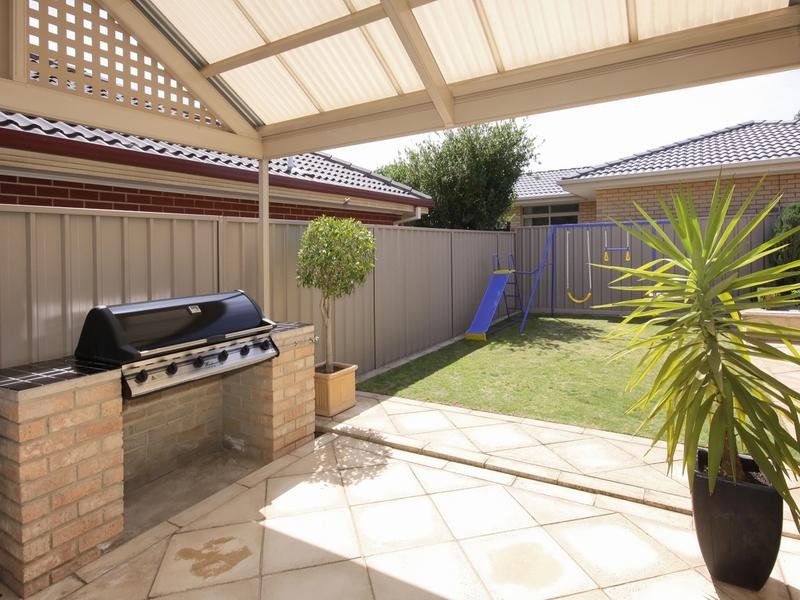 9 Joanna Court, Mitchell Park SA 5043