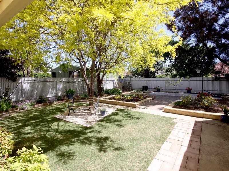 12 Thanet Street, Brooklyn Park SA 5032