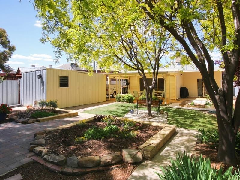 12 Thanet Street, Brooklyn Park SA 5032
