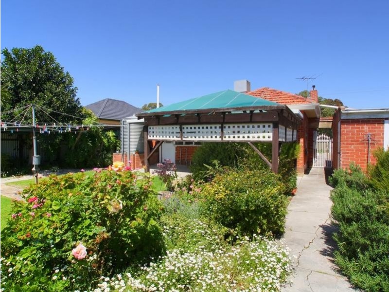 29 Stradbroke Avenue, Plympton Park SA 5038