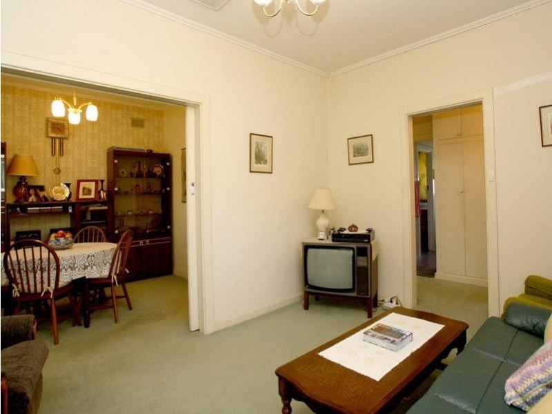 29 Stradbroke Avenue, Plympton Park SA 5038