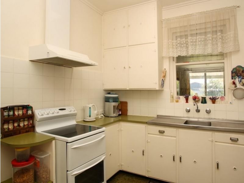 29 Stradbroke Avenue, Plympton Park SA 5038