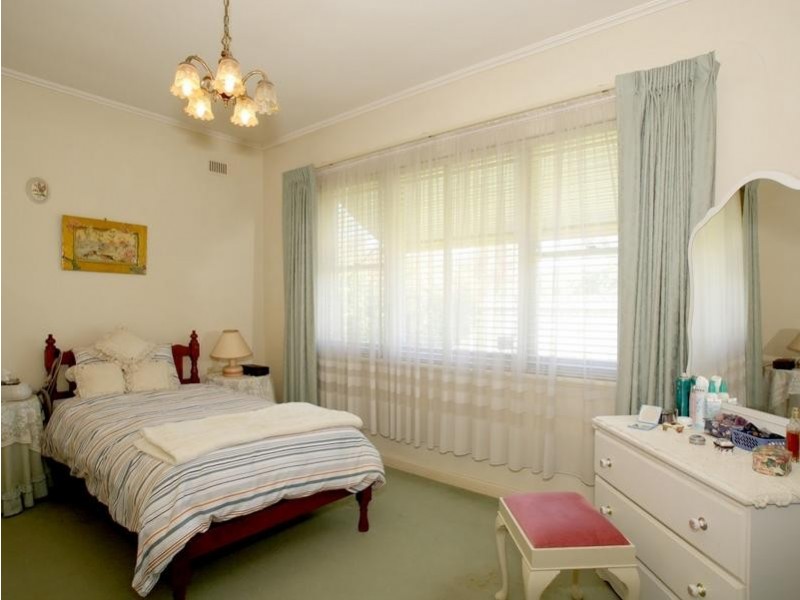 29 Stradbroke Avenue, Plympton Park SA 5038